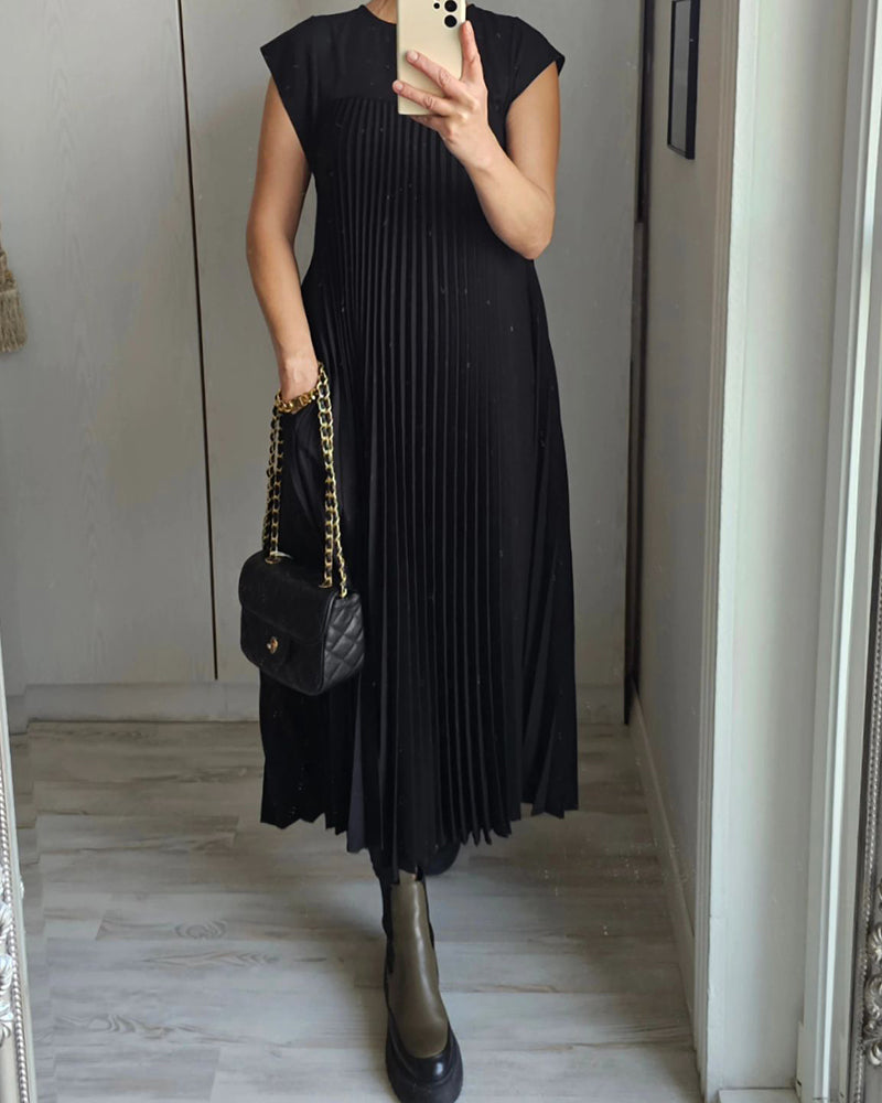 Robe Plissée Élégante – Chic et Confort en Toute Occasion