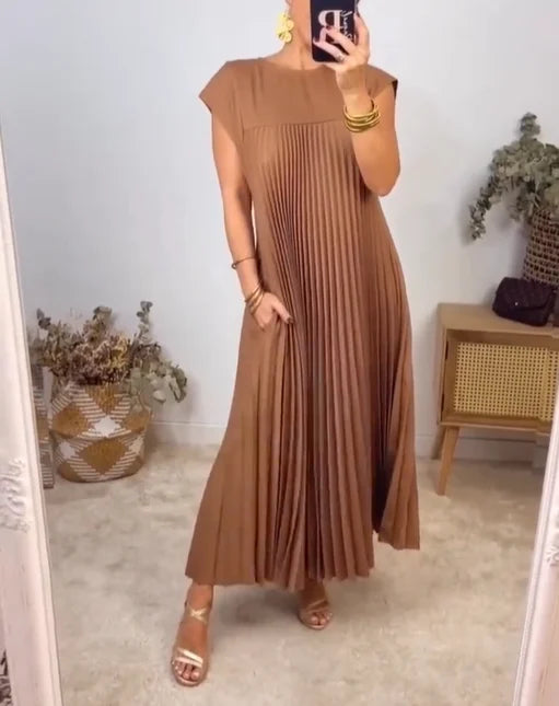Robe Plissée Élégante – Chic et Confort en Toute Occasion