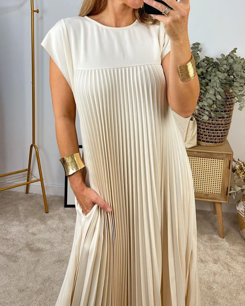 Robe Plissée Élégante – Chic et Confort en Toute Occasion